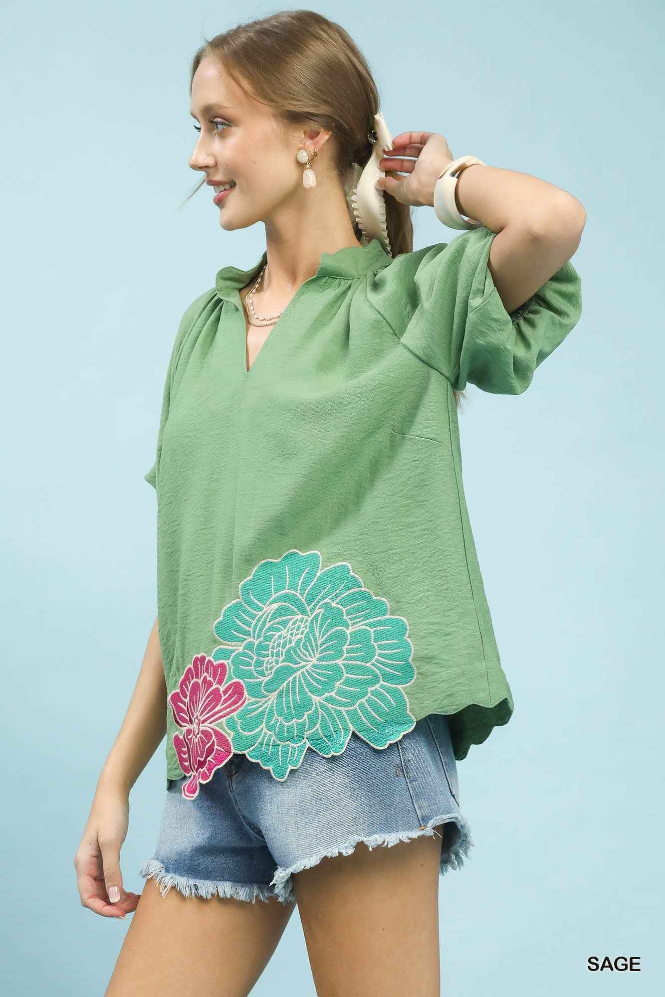 Umgee Floral Embroidered Hem Blouse