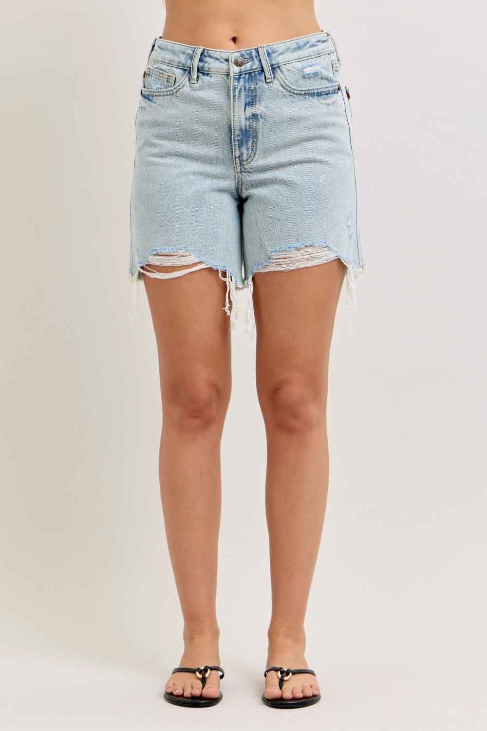 Judy Blue High-Waisted Rigid Magic Dad Short Wwith Cell Phone Back Pockets