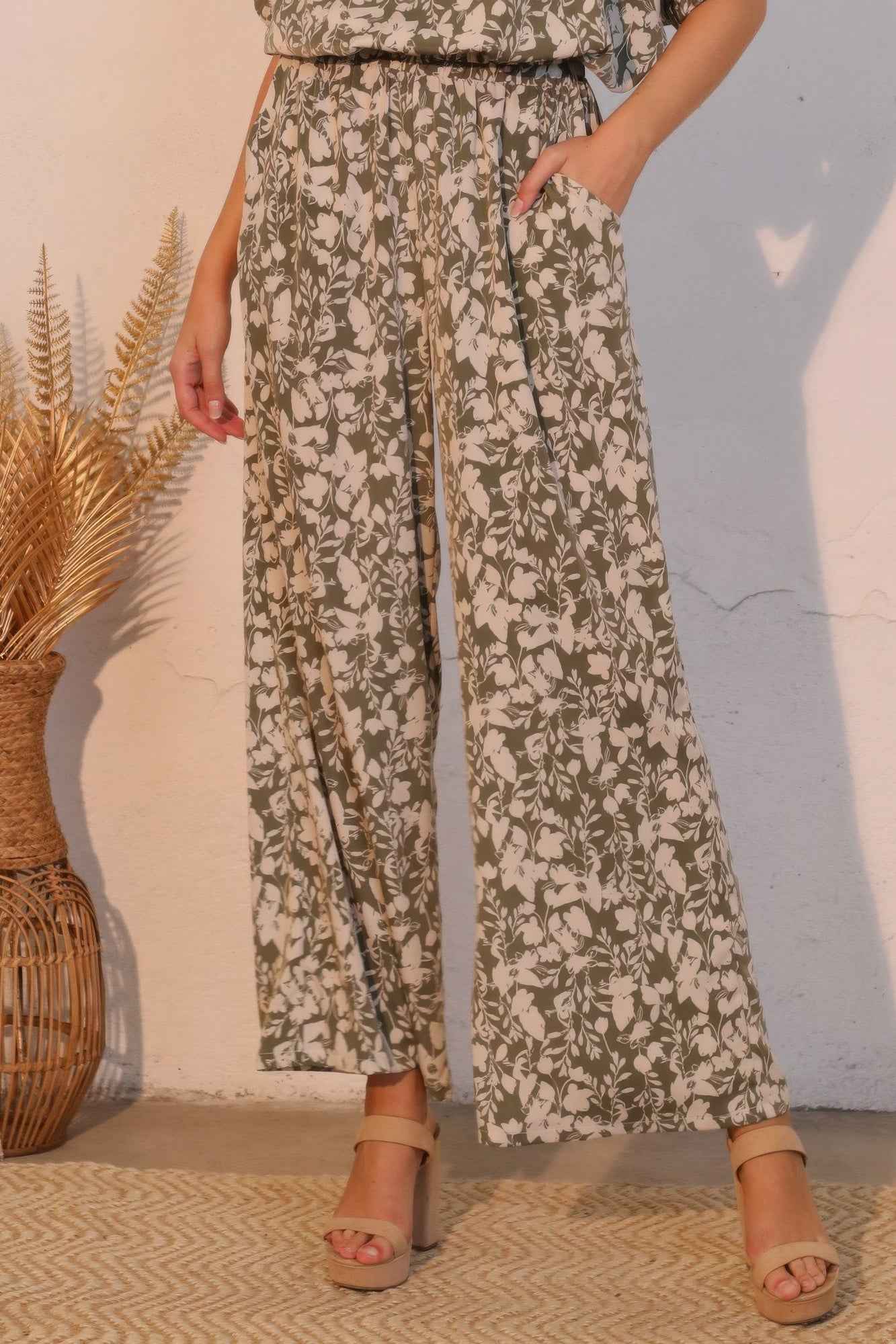 Olive Vine Pocket Pants