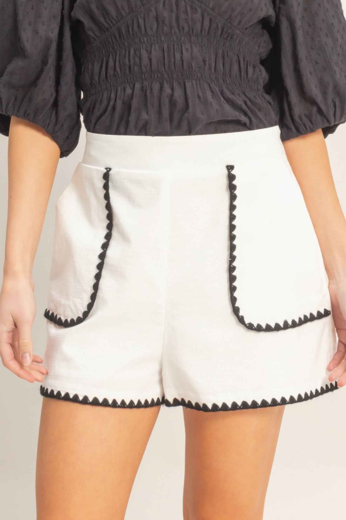 Scallop Trim High-waisted Shorts